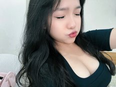 YanaPeach