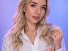 Emily-Hartt