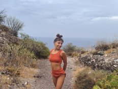 NewSexyItalianWoman
